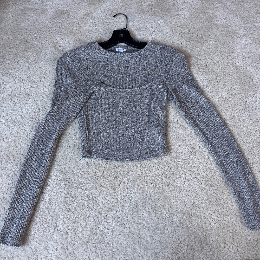 Gray Long Sleeve Ribbed Knit Top